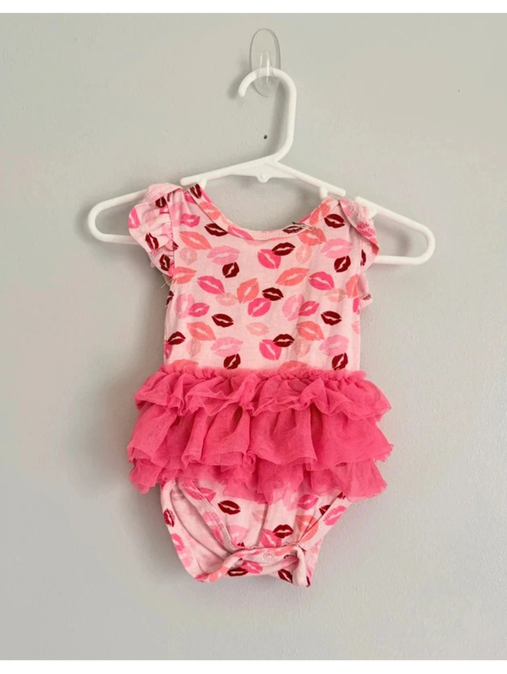 Milkberry Pink Lips Tutu Bodysuit 0-3M Valentine Baby Girl Outfit